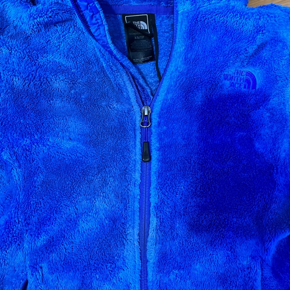 Womens XS North face fuzzy zip up